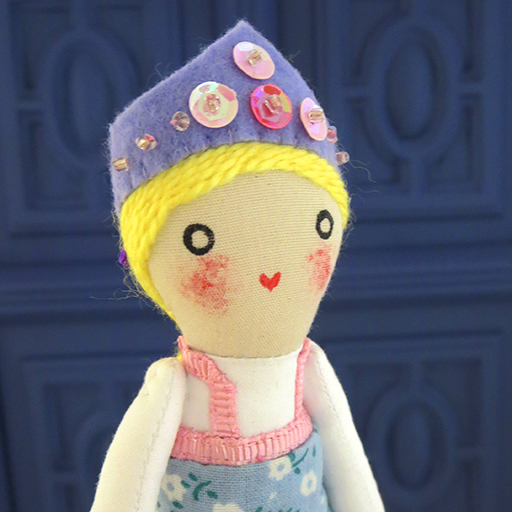 muñeca hecha a mano de rusa por Ohmyrabbit!